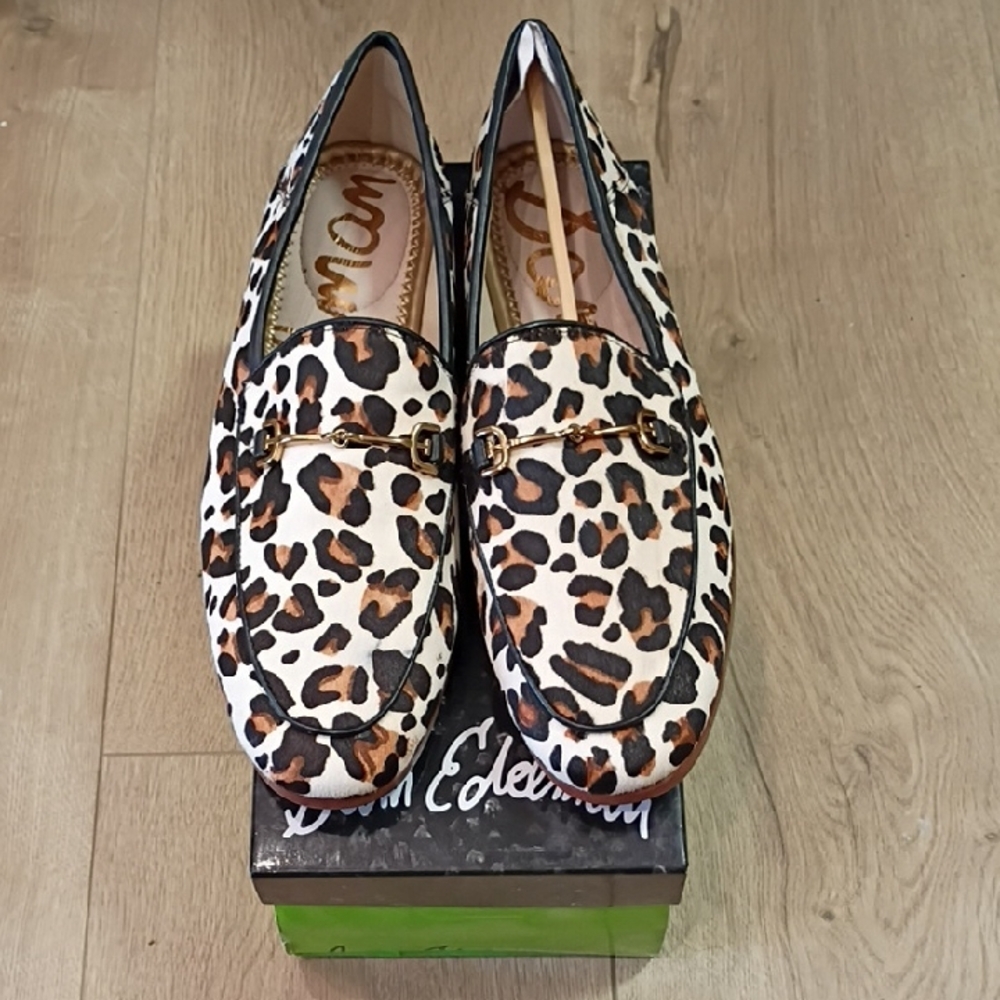 Sam Edelman Size 6.5 Animal Print Loafer Heel Flat 🐆 Calf Hair Pumps 💼
